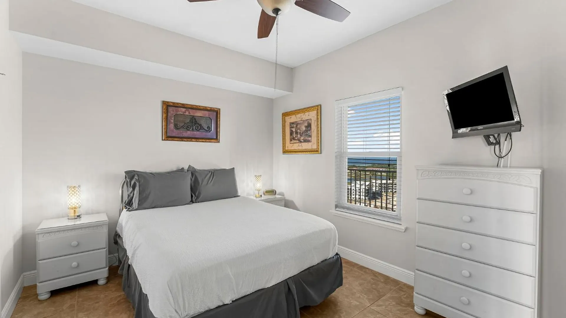 Beautiful Destin Beach View Condo Appartement