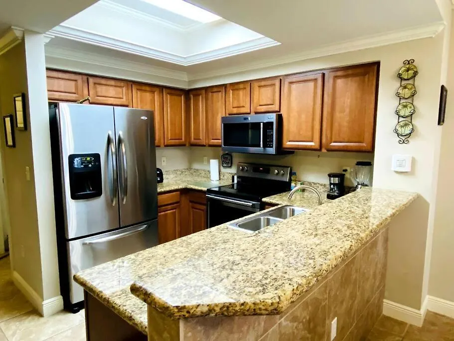 Beautiful Destin Beach View Condo