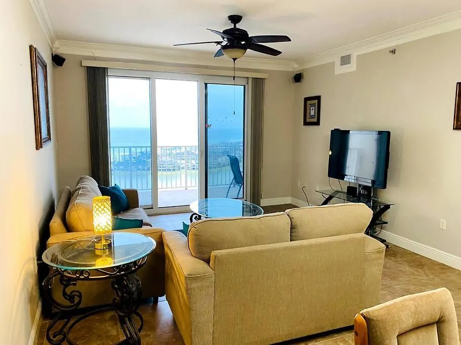 Beautiful Destin Beach View Condo